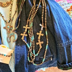 Necklace earrings sets